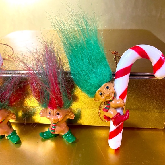 RUSS BERRIE VINTAGE CHRISTMAS ELF TROLLS & CANDY CANE ELF TROLL ORNAMENTS BUNDLE - Picture 4 of 16